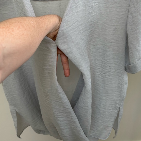 The Latest Scoop Mod Ref Blouse - Picture 2 of 5